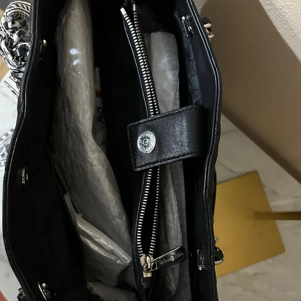 Michael Kors Black Quilted Shoulder Bag With Dust Bag & Scarf